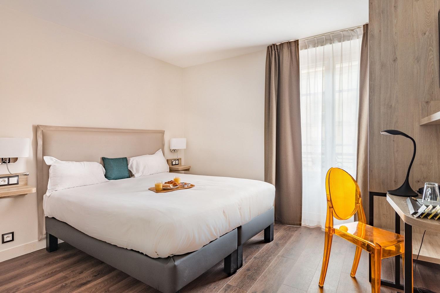 Courcelles Mederic Hotel Paris Exterior photo