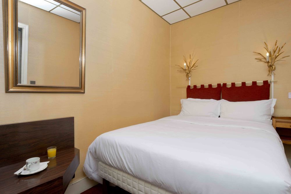 Courcelles Mederic Hotel Paris Exterior photo